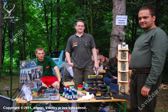 Predvádzanie fotopascí a vábničiek