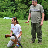 pasovanie za strelkyňu na asfaltové terče