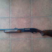 Niečo do pohonu :)  Remington 870 Magnum