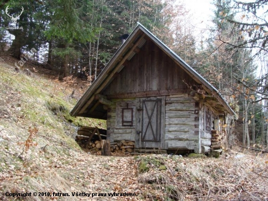 Náš poľovnícky zrub  cca 1300 m.n.m.