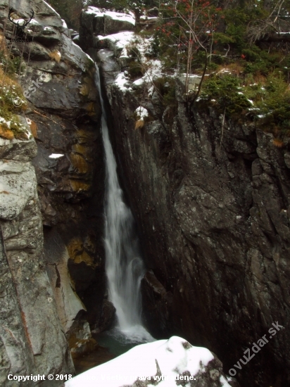 Obrovský vodopád