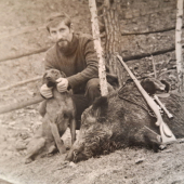 Starký so svojou farbiarkou a slušným úlovkom